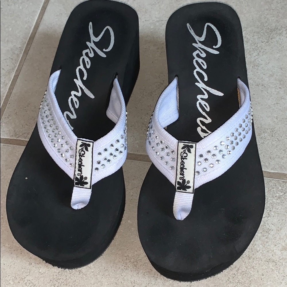 Sketchers wedge sandal